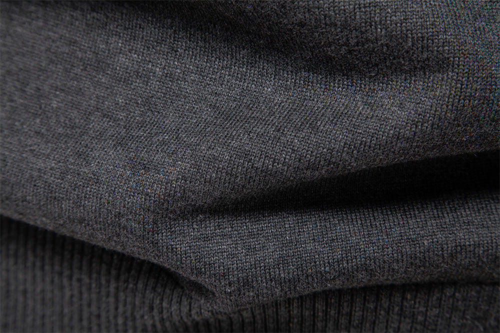 Men’s Cotton V-Neck Knit Sweater